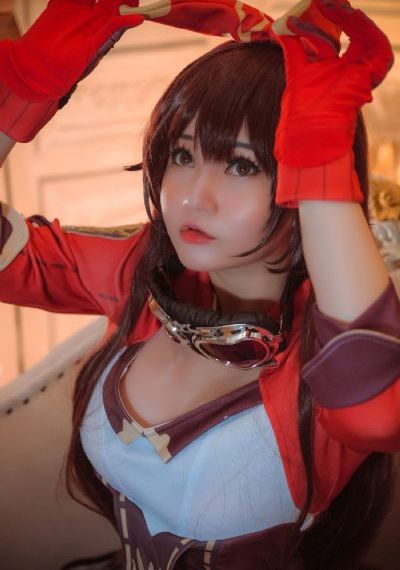 欧美套装女秋冬_1080BD在线观看