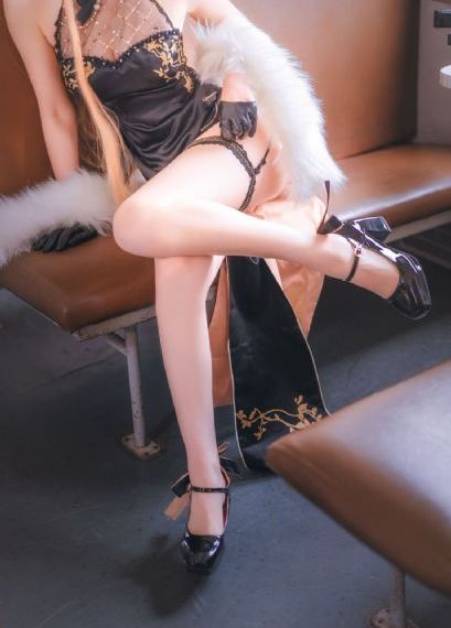 久久在视频在线视频精品_超清HD高清在线观看