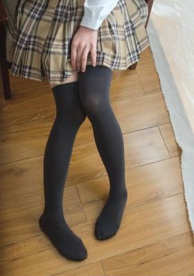 欧美女装原单_720超清在线观看