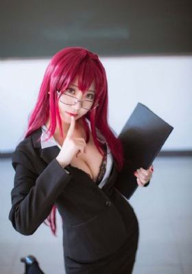 欧美长裙舞蹈_DVD在线观看电视